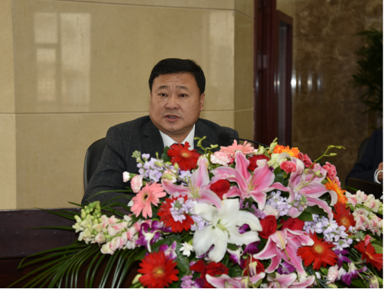 5e78605e55df3.jpg 18287205aa764efb3b3909494989e913.jpg