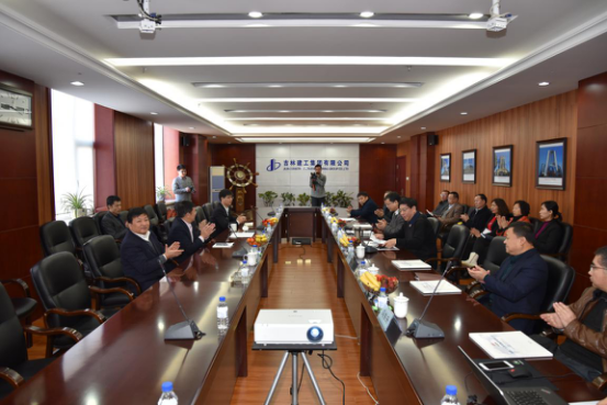 5e7877c008e85.jpg acf12ce78c6f04fcfd7015f0f09002a3.jpg